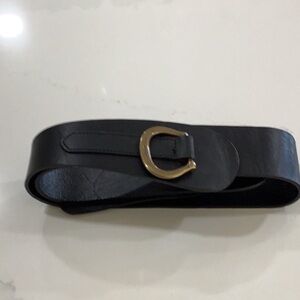 GAP Black Leather Belt with Gold Buckle Vintage 80’s